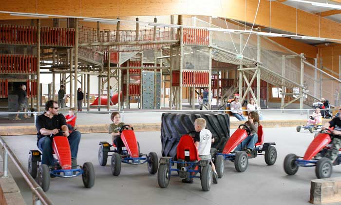 Gokart-Bahn Allwetterhalle © Bubenheimer Spieleland