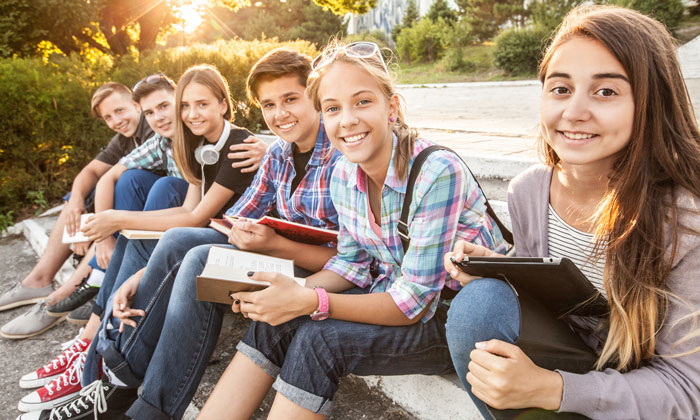 Teenager © Adobe Stock