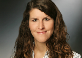 Dr. Katharina Schabram 