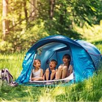 Campingausflug mit Kindern. ©iStockPhoto.com/Imgorthand